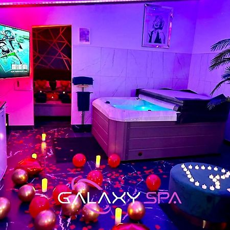 Galaxy Spa - Suite Jupiter Jacuzzi Privatif Champigneulles Buitenkant foto